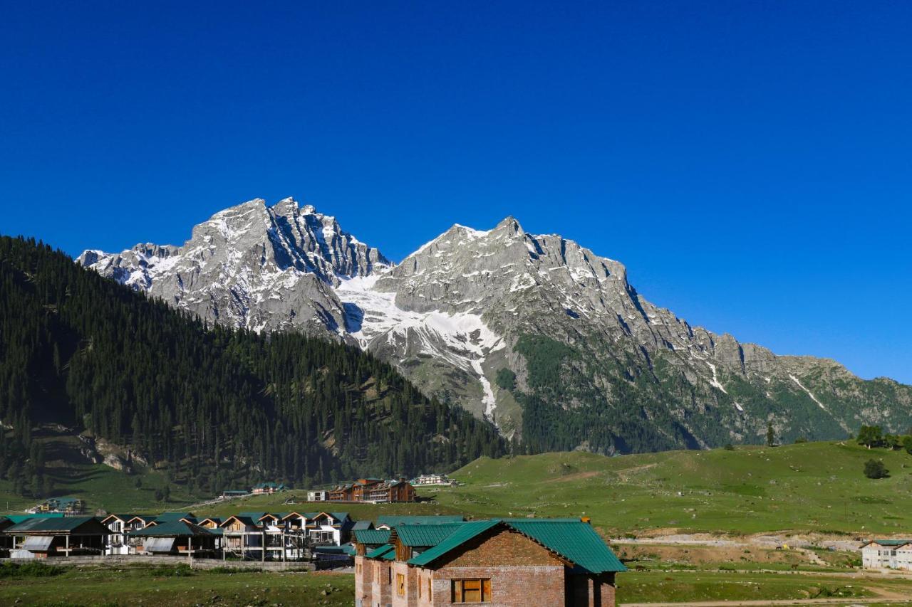 Lemon Tree Hotel, Сонамарґ Екстер'єр фото